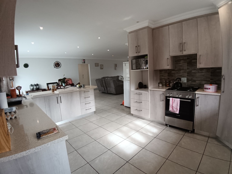 4 Bedroom Property for Sale in Dolphin Creek Golf Estate Western Cape